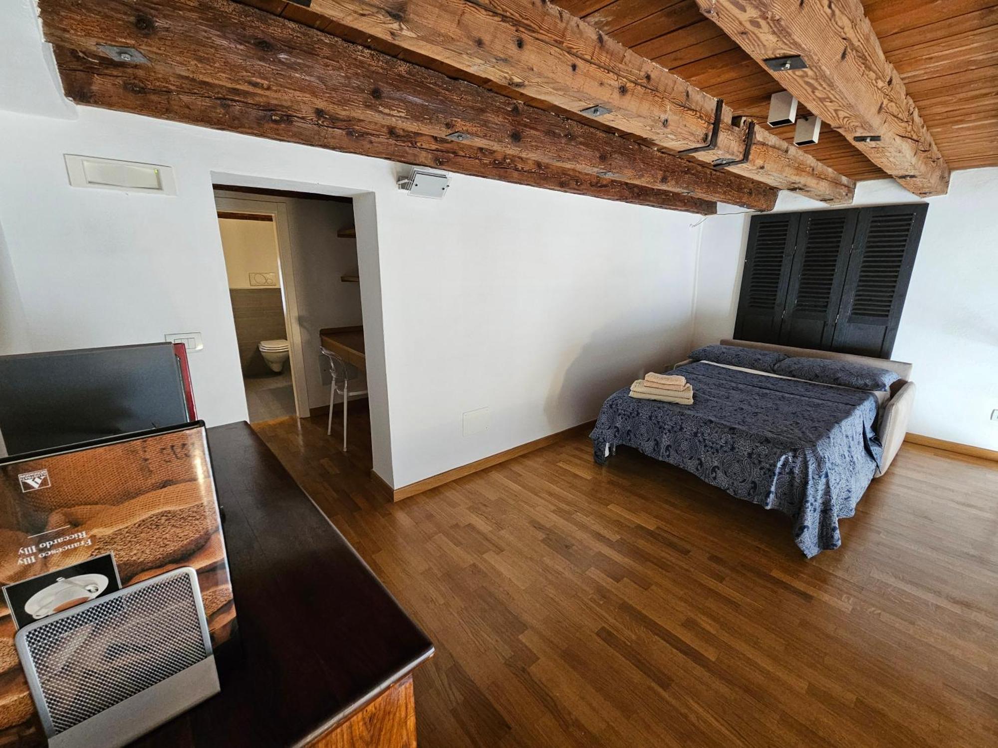 Bari Old City Suite Bagian luar foto