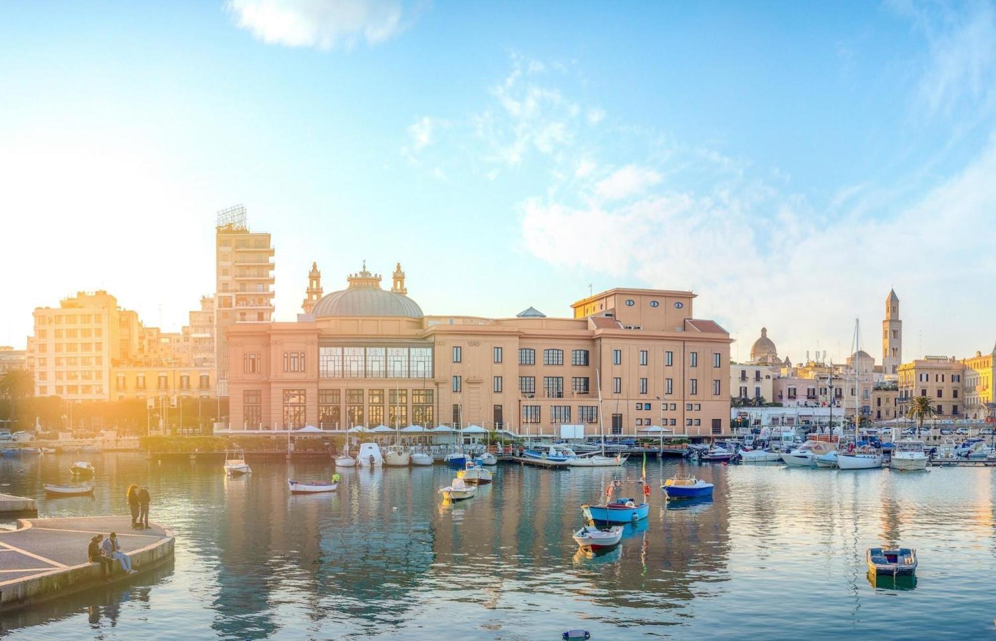 Bari Old City Suite Bagian luar foto